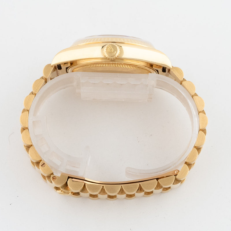 Day-Date 36mm Golden Roman Dial 1980 - 18038