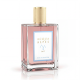 Acqua Alpes 2677 Eau de Parfum – Flakon in Seitenansicht, roséfarbenes Glas mit Alpen-Etikett