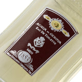 Acqua di Genova 1853 Anniversario Eau de Toilette – rotes Etikett im Makro mit Wappen der Genueser Manufaktur