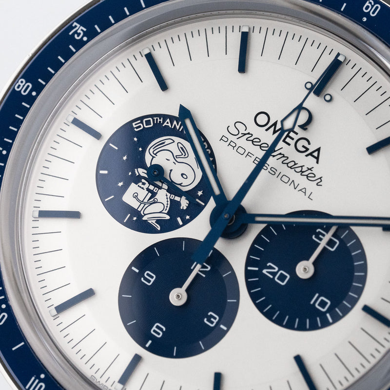 Speedmaster Silver Snoopy Award 2023 - 310.32.42.50.02.001