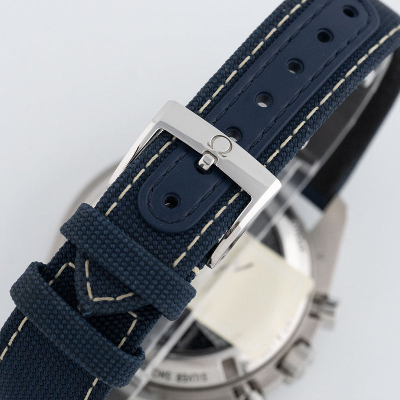 Speedmaster Silver Snoopy Award 2023 - 310.32.42.50.02.001